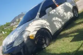 2012 Nissan Tiida