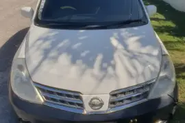 2012 Nissan Tiida
