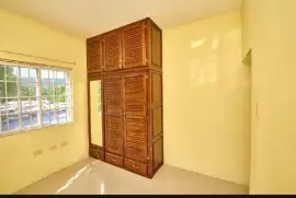 Single Rooms