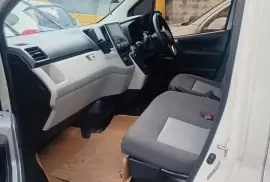 2023 toyota Hiace bus