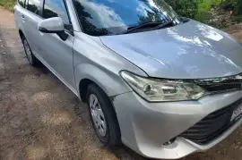 2016 toyota Fielder good tyres
