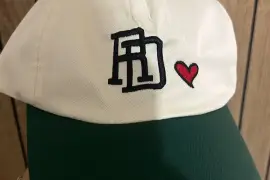 Caps 
