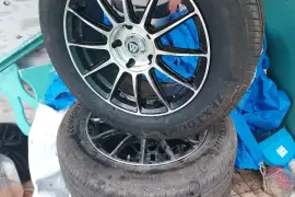 Rims & Tyres