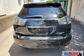 2004 TOYOTA HARRIER 