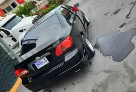 2005 Toyota altis