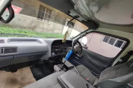 1991 Toyota Hiace