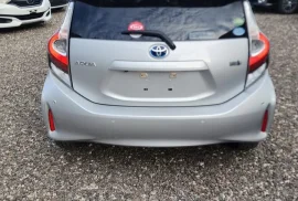 Toyota Aqua S