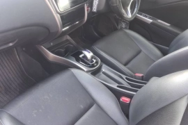 Honda Grace hybrid 2017