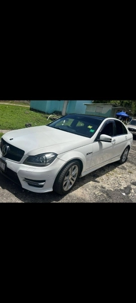 2013 Mercedes benz C180
