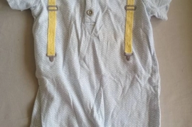 FAIRLY NEW O-3 MONTHS OLD 28 PIECES OF BABY CLOTHES