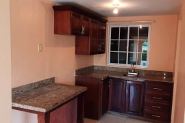 2 beds 1 bathroom – House