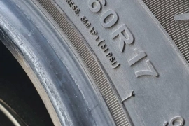 Tyres 215-60-17