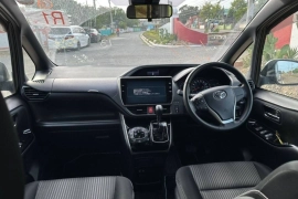2018 Newly Imported Toyota Voxy ZS