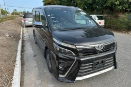 2018 Newly Imported Toyota Voxy ZS