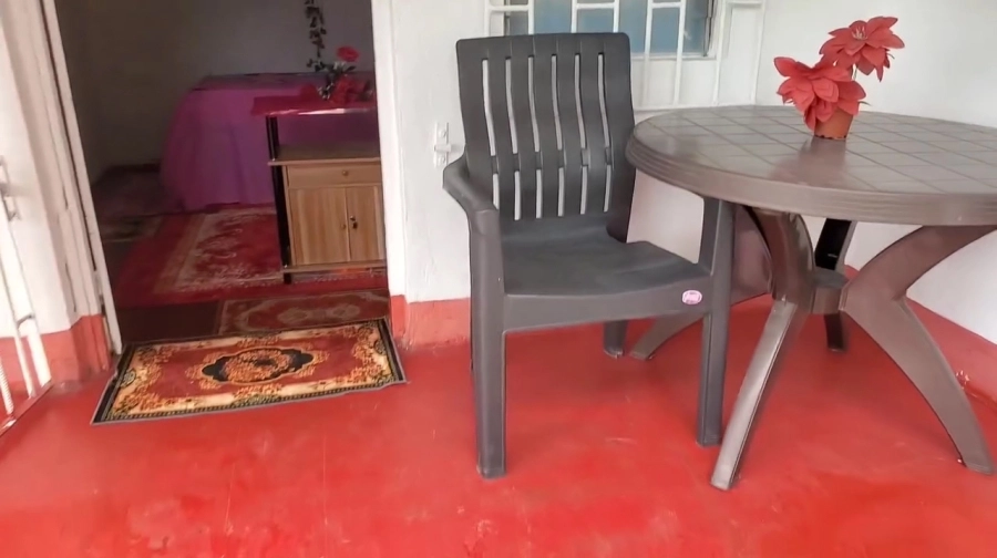 2 Bedrooms 2 Bathrooms Apartment