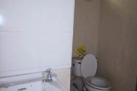 4 Bedrooms 2 Bathrooms House