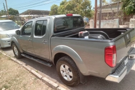 Nissan Navara 2011