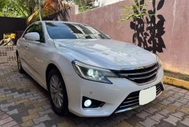 2016 Toyota Mark X
