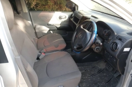 2017 NISSAN AD EXPERT