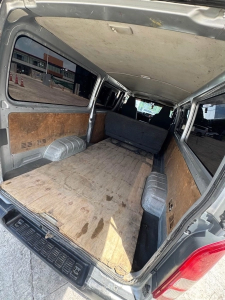 2014 Toyota Hiace