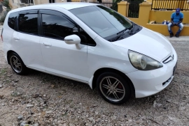 2006 Honda fit