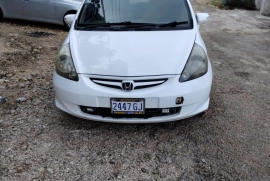2006 Honda fit