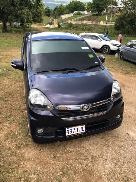 2014 Daihatsu Mira EiS