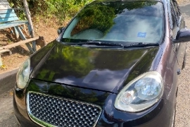 Nissan March 2016