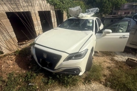 2018 Toyota Crown rs (damaged unit)