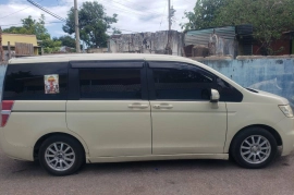 Honda Stepwagon 2014