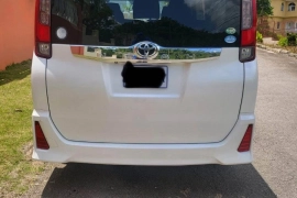 2025 Toyota Noah