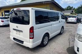 2013 Toyota Hiace