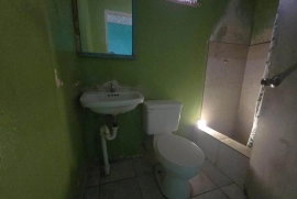 2 Beds 2 Baths - House