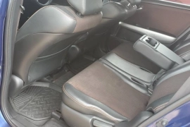 2010 Honda Stream RST 5 Seater