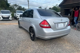 2009 Nissan Tida