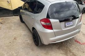 2012 Honda Fit non hybrid