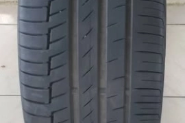 Tyre 255-45-20