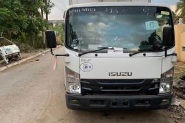 2019 Isuzu Truck