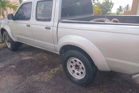 2007 Nissan Frontier Pickup Truck