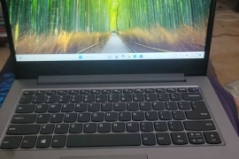 Lenovo Laptop
