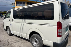 2015 Toyota Hiace
