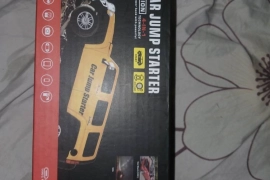 Portable car jump starter