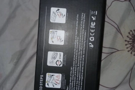 Portable car jump starter