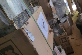 Chicken defeathering machine