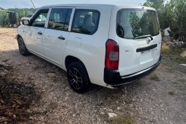 Toyota probox 2013