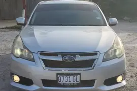 2013 SUBARU LEGACY CLEAN