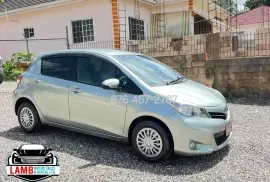 2011 TOYOTA VITZ