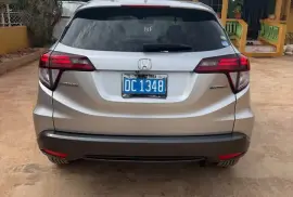 2015 HONDA VEZEL