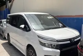2017 Toyota Voxy
