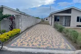 2bd 1 bathroom house